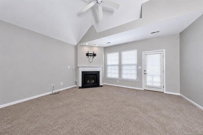 Building Photo - 4508 October Breeze Ln