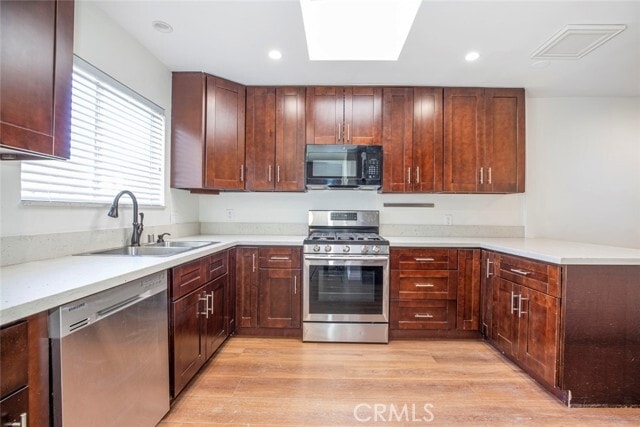 Building Photo - 17425 Emelita St