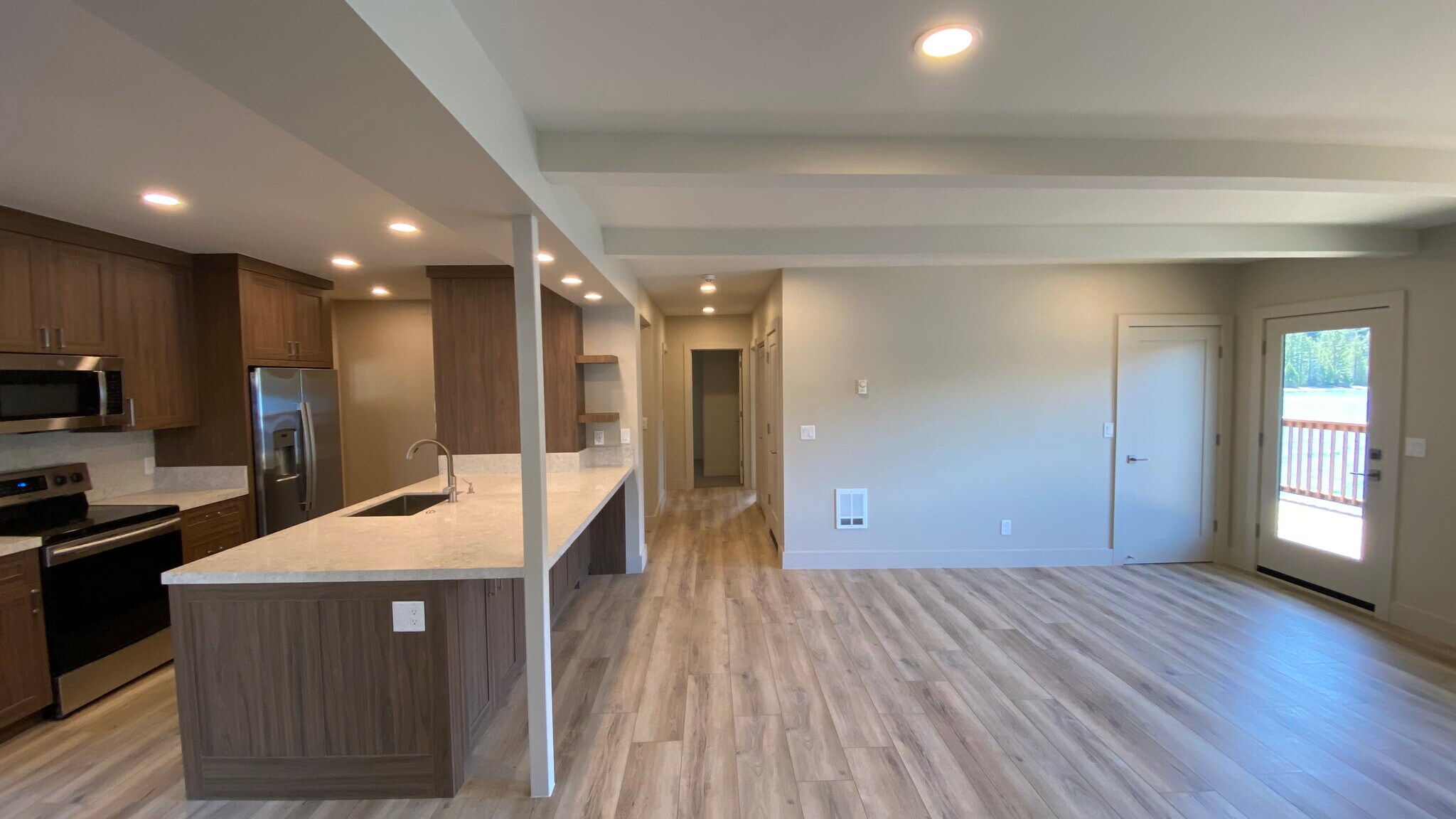 Lots of space - 13045 Donner Pass Rd