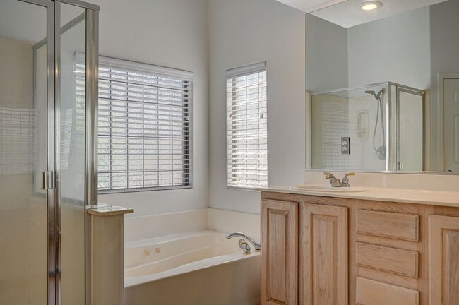 Building Photo - 121 Chatara Way