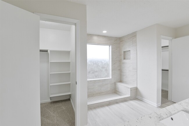 Building Photo - 122 S Diamondhead Blvd