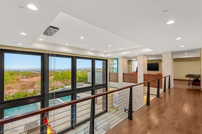 Building Photo - 98 Sun Glow Ln