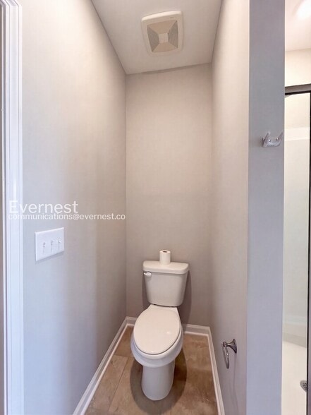 Building Photo - 1109 Prospect Ct