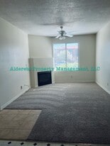 Building Photo - 4257 Sabana Loop SE