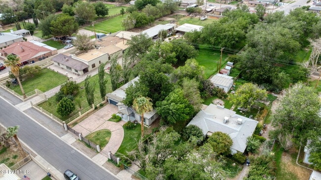 Building Photo - 7716 Wenda Dr