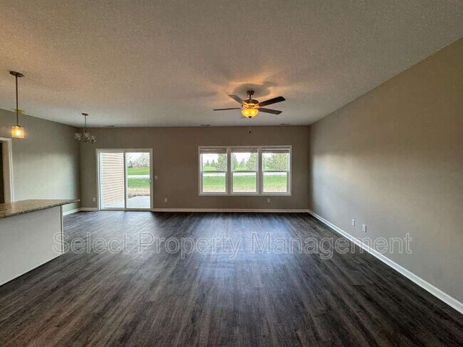 Building Photo - 8796 Elmont Cv