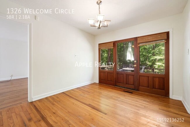 Building Photo - 1326 Welcome Cir