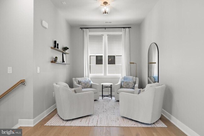 Building Photo - 43442 Croson Ln