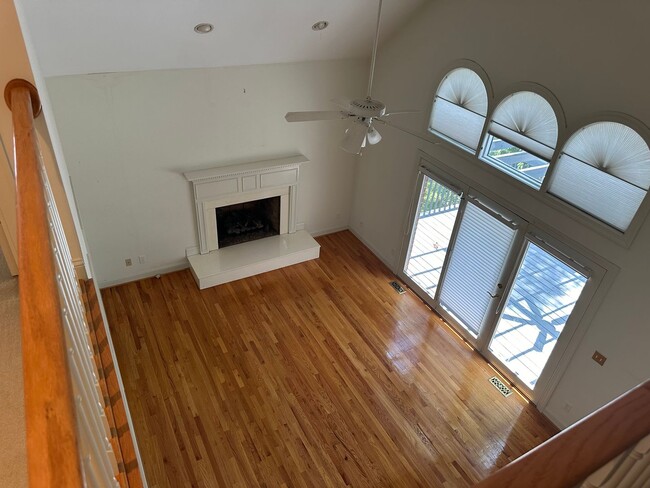 Building Photo - 110 Wimbledon Ct