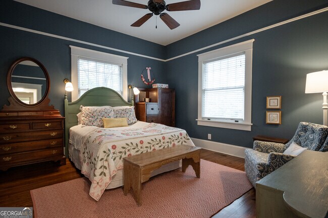 Building Photo - 290 Milledge Cir