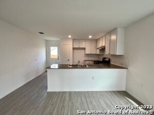 Building Photo - 10014 Ana Hts