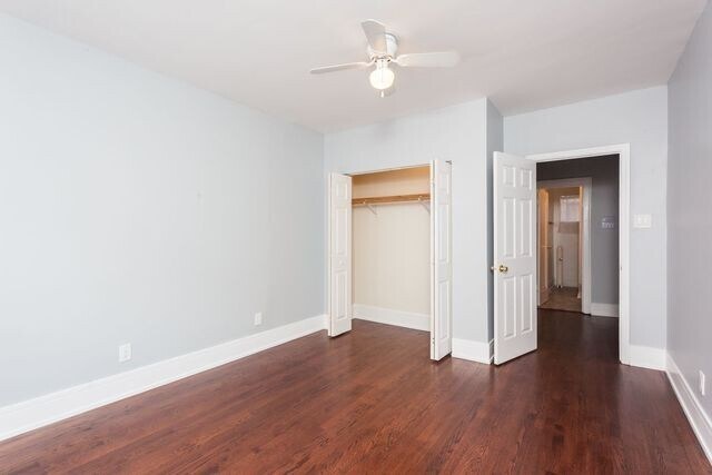 Building Photo - 7522 N Damen Ave