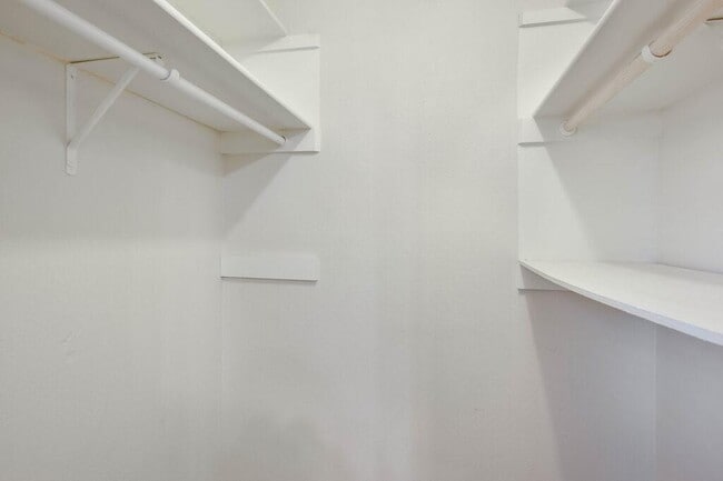 Building Photo - 12300 Scribe Dr