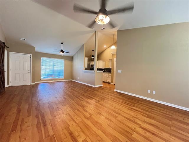 Building Photo - 631 Stagecoach Dr