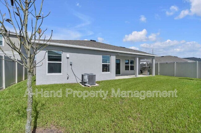 Building Photo - 3800 Whitetail Ct