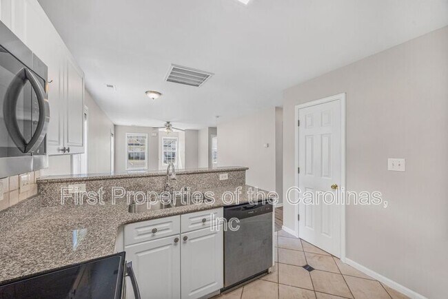 Building Photo - 1544 Tiana Way