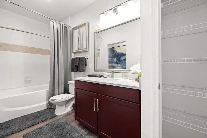 Building Photo - 12321 Seashore Ln