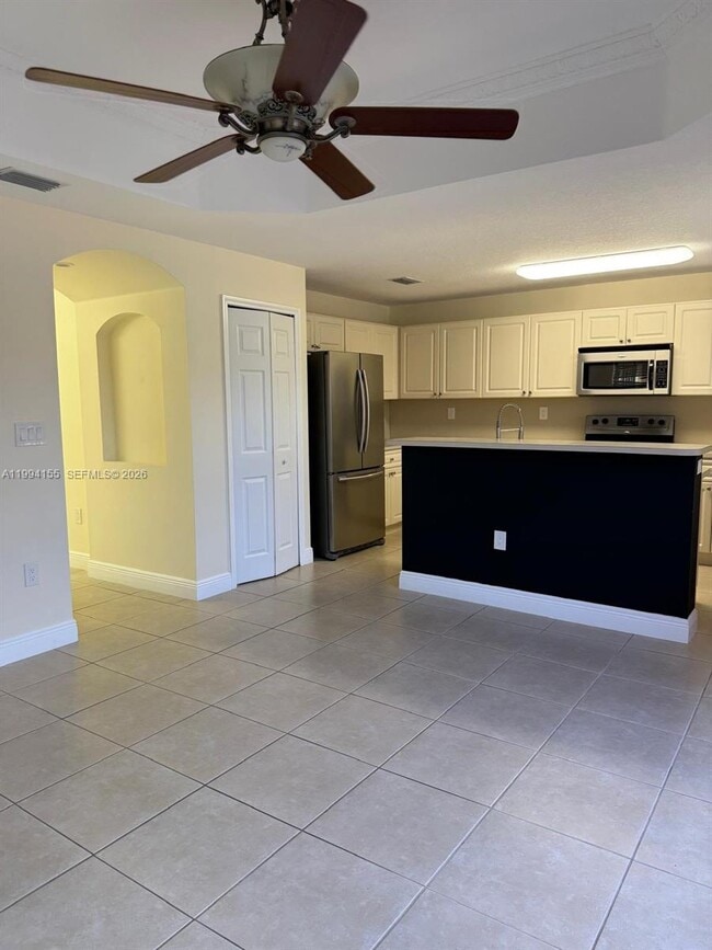 Building Photo - 15274 SW 30th Terrace