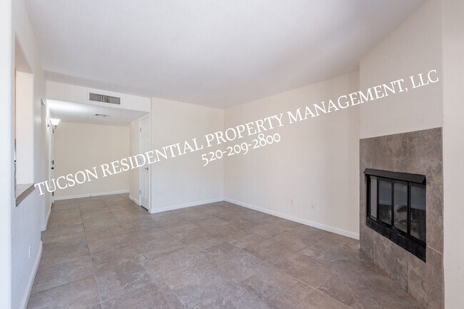 Building Photo - 6651 N Campbell Ave