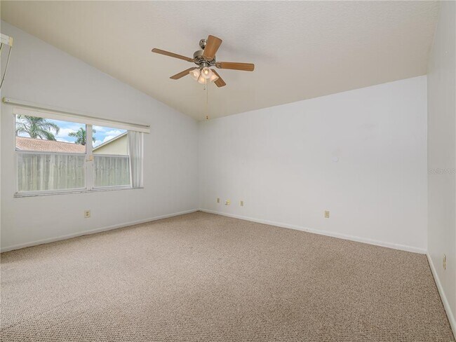 Building Photo - 1407 Wakefield Dr