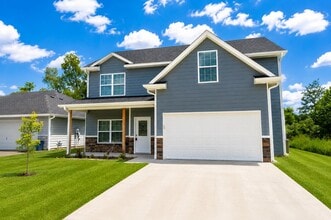 Building Photo - 2801 Amberwood court