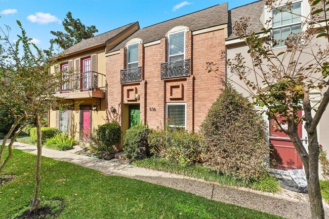 Primary Photo - 11515 Burdine St