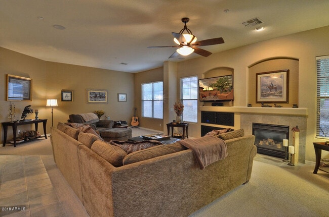 Building Photo - 11475 E Helm Dr