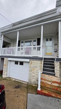Building Photo - 243 Pierce St