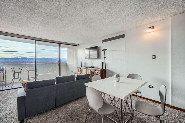 Building Photo - Downtown Denver Furnished 1 BDR w/ Rooftop...