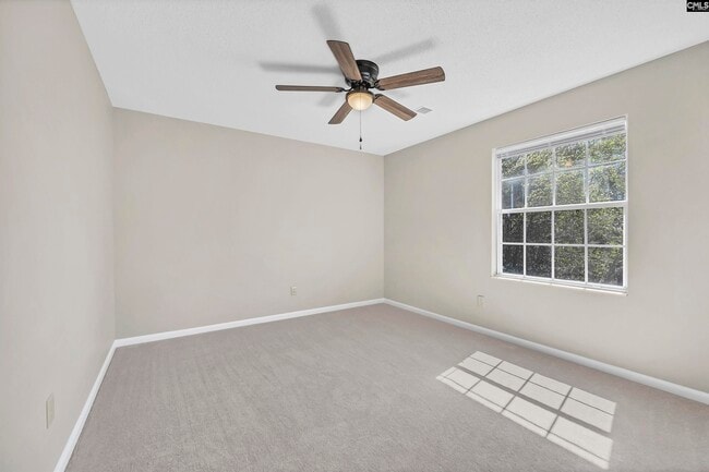 Building Photo - 605 N Donar Dr