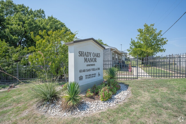 Building Photo - Shady Oaks Manor