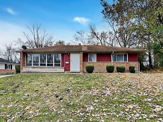 Building Photo - 112 Nashua St