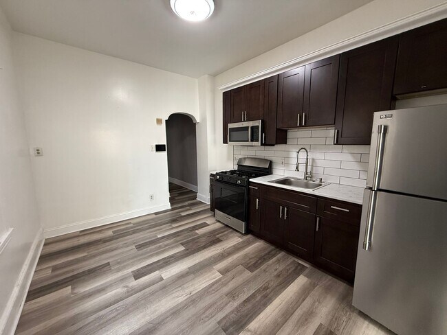 Building Photo - 7208 Torresdale Ave