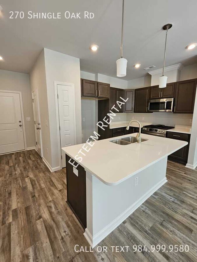 Building Photo - 270 Shingle Oak Rd