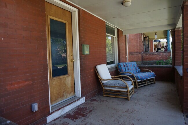 Covered front porch - 2844 N Marion St