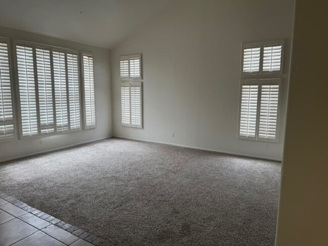 Building Photo - Flag Homes - 029