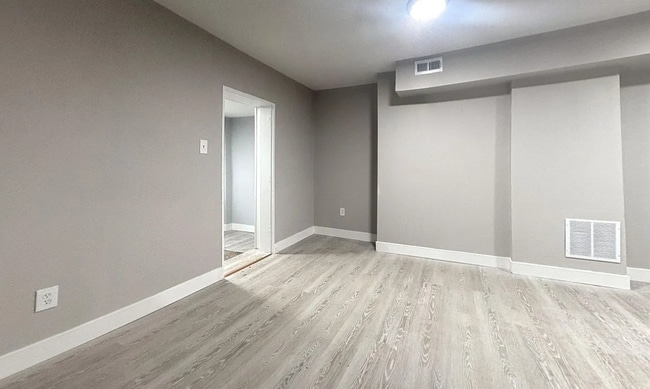 Building Photo - 6308 Wheeler St