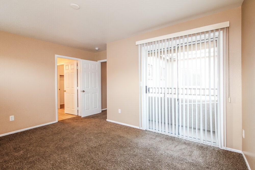 Building Photo - 3545 Terraza Mar Ave