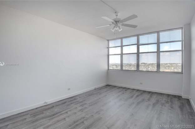 Building Photo - 7441 Wayne Ave