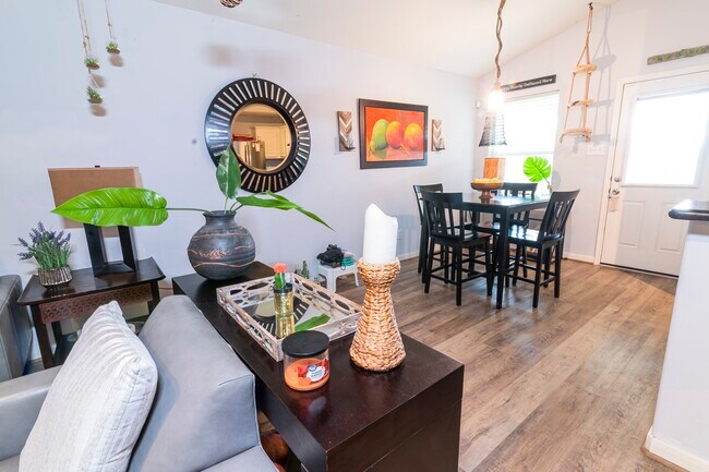 Building Photo - 28830 Bosque River Ct