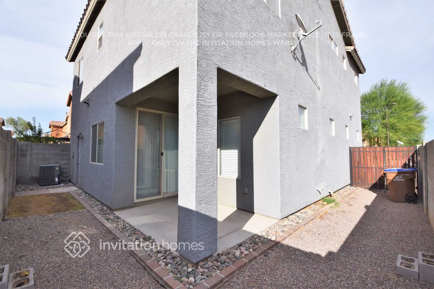 Building Photo - 254 S Aaron