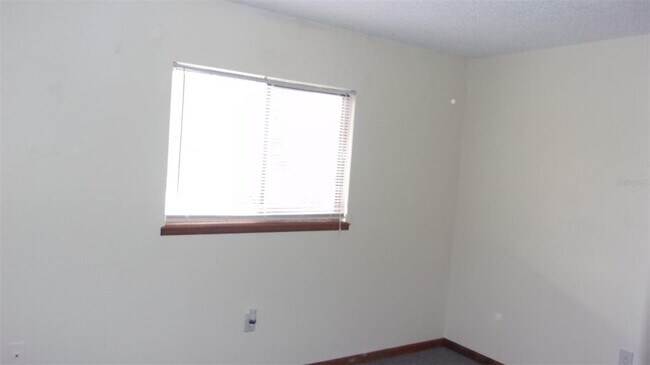 Building Photo - 10081 SW 97th Ct