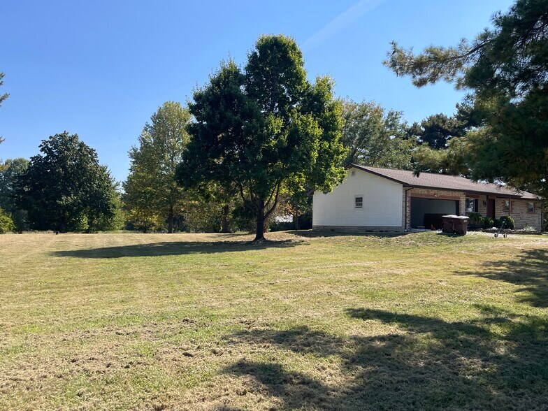 Building Photo - 12220 Jerome Road