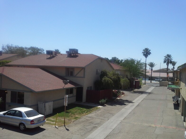 Building Photo - 1730 W Brighton Ave