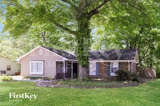 Building Photo - 1913 Middlewood Ct