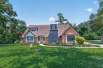 Building Photo - 105 Glenmora Ct