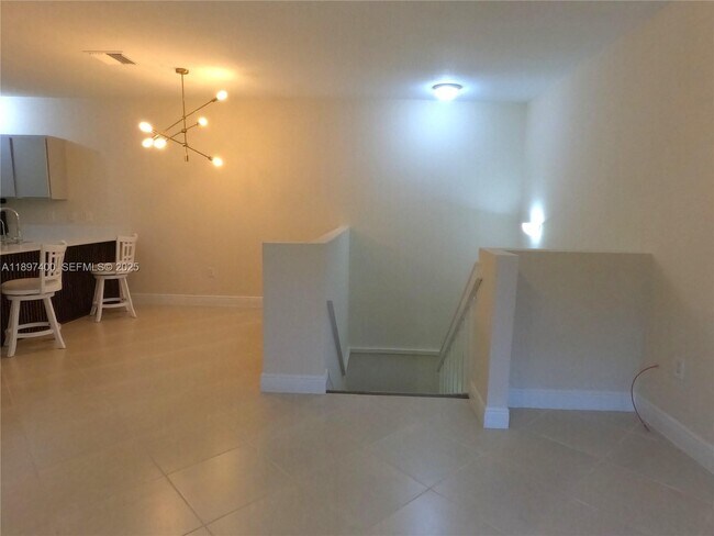 Building Photo - 3310 Palomino Dr