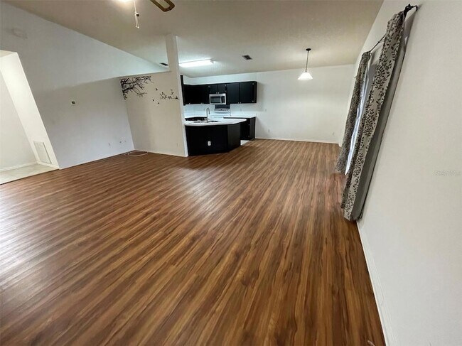 Building Photo - 12821 Lower River Blvd