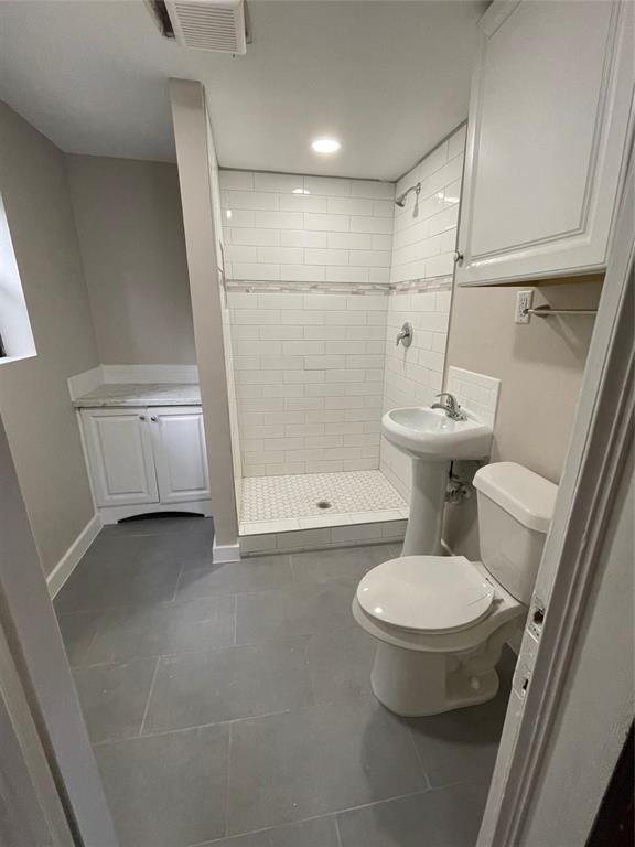 Building Photo - 2713 Cochran St