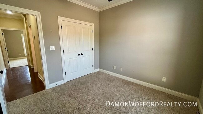 Building Photo - 117 Memory Lane